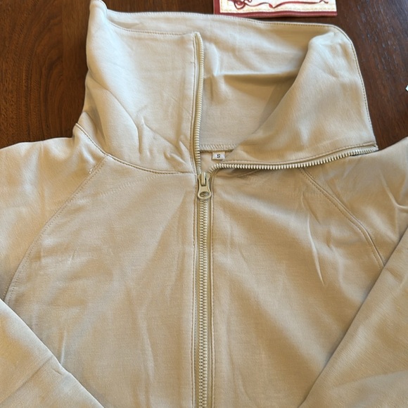 Matching Track Suit - Picture 4 of 11